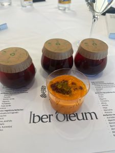 Villalonga de Campo Enguera Brilla en la Gala Iberoleum: Un Reconocimiento a la Calidad y Tradición Oleícola Valenciana